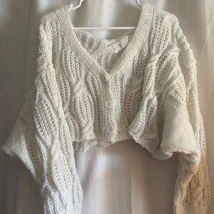 Cable knit chunky cropped cardigan